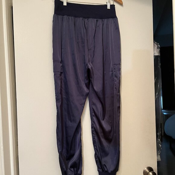 High-Waist Jogger Pants with Pockets – Size Medium by Petty Garden - Picture 1 of 12